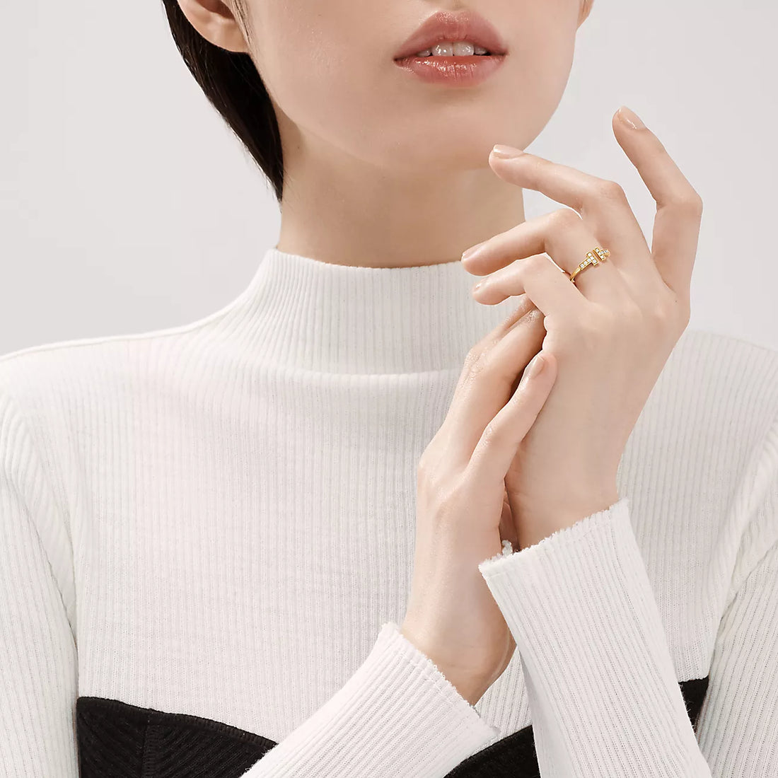 T-Motif Ring, Stone-Set