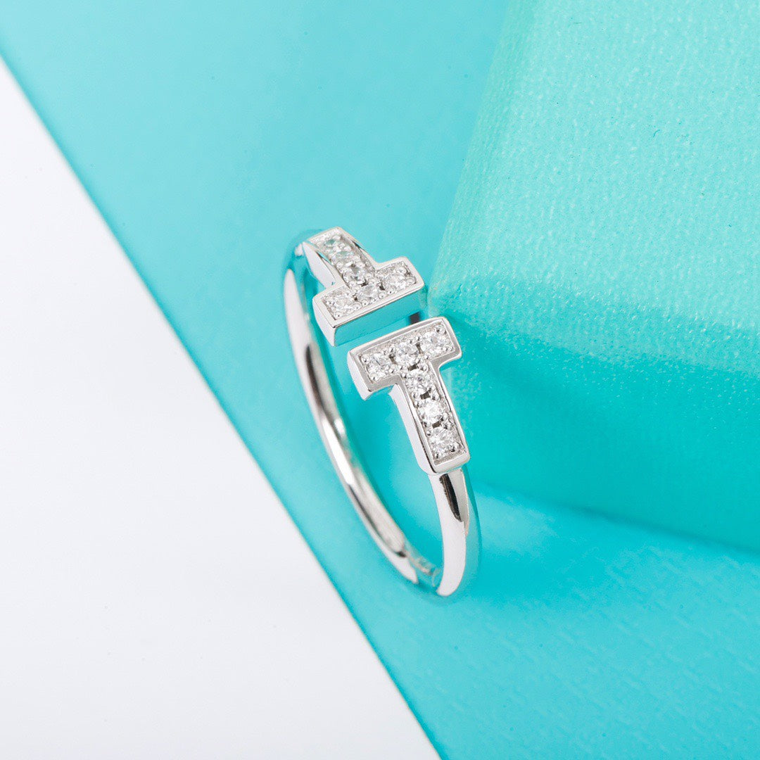 T-Motif Ring, Stone-Set